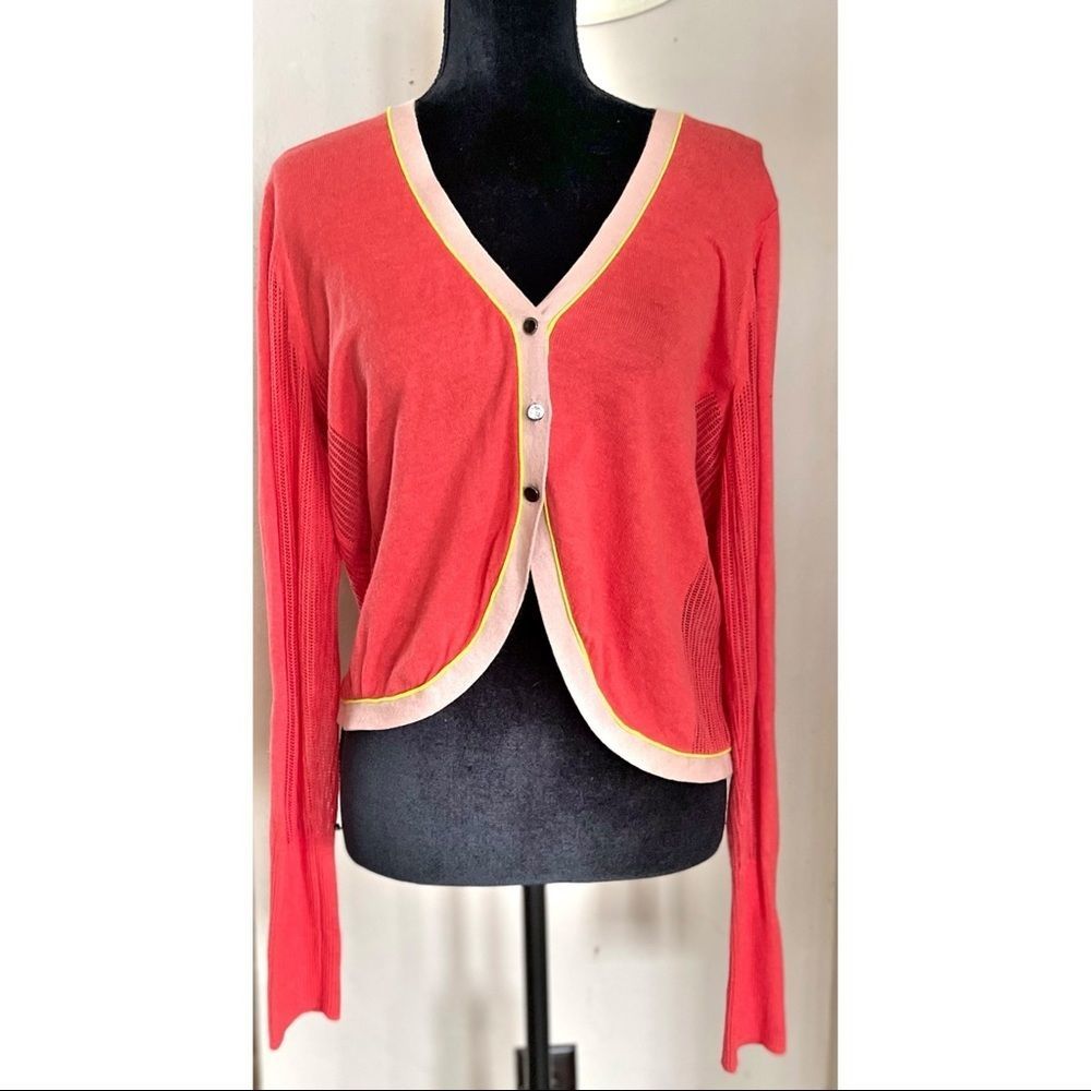 Womens Vera Bradley Sweater. ✨